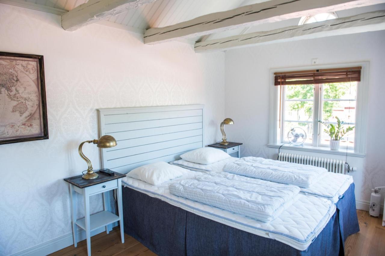 Johannas Guesthouse Soderkoping Exterior photo